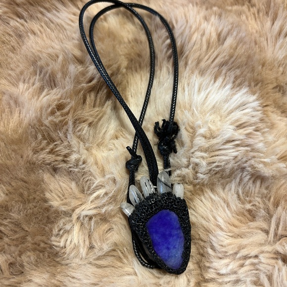 Handmade Stone Necklace - Picture 1 of 4